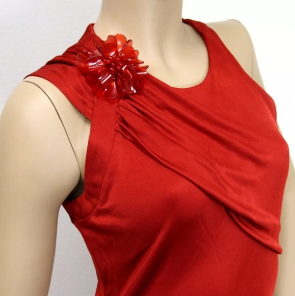 GUCCI Red Sleeveless Dress with Shoulder Detail, New - Picture 3 of 11